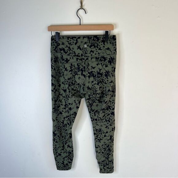 Lululemon In Movement 7/8 Tight Everlux 25" Efflorescent Barracks Green Black 10 - Picture 10 of 11